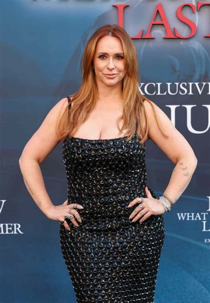 Unraveling Jennifer Love Hewitt's Weight Gain Journey: Truths And Triumphs Revealed