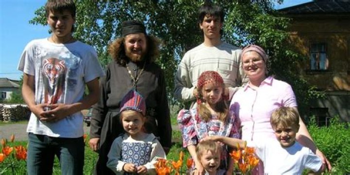 Unveiling The Secrets Of Family And Parenthood